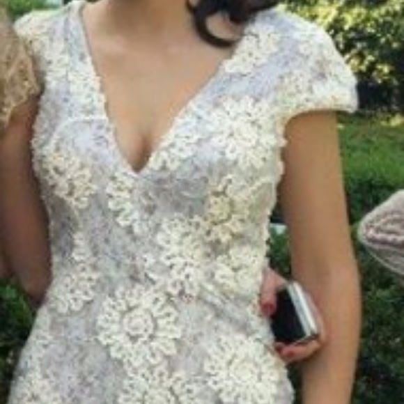 Dress The Population Zoe Mini Dress - Picture 4 of 6